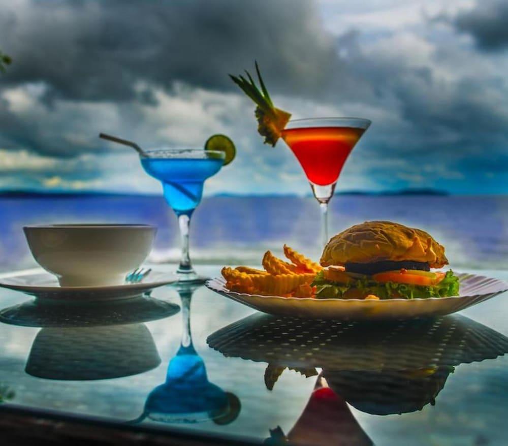 Above Us Only Sky Hotel Sihanoukville Luaran gambar
